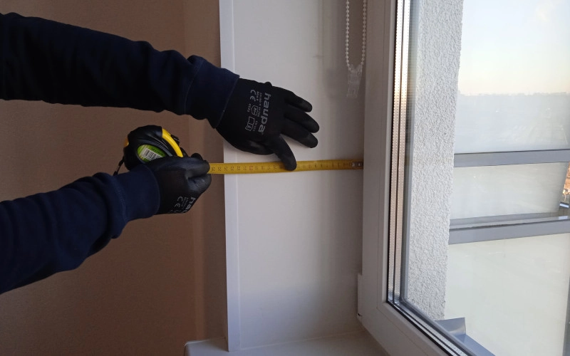 replacing window reveals